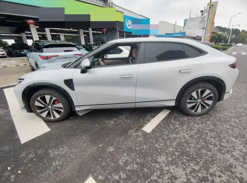 2024 BYD SONGL thumbnail 4