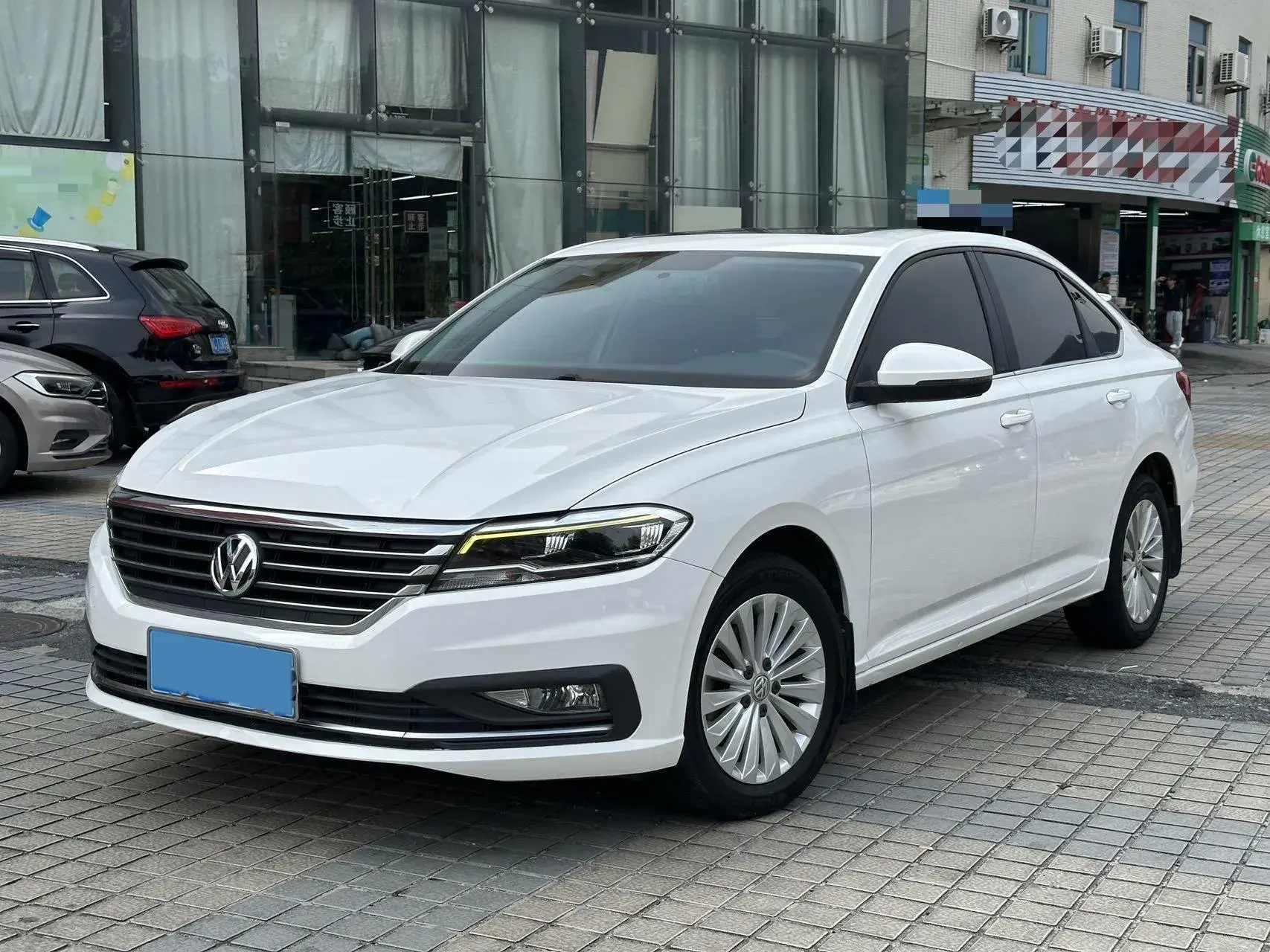 2019 VOLKSWAGEN LAVIDA view 1