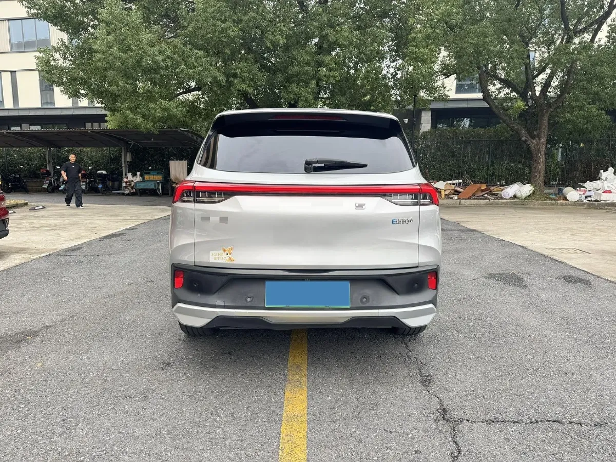 2020 MAXUS Euniq 6 BEV 52.5KWH,autocango,china used car exporter,china ev exporter,chinese used car exporter,chinese used ev exporter