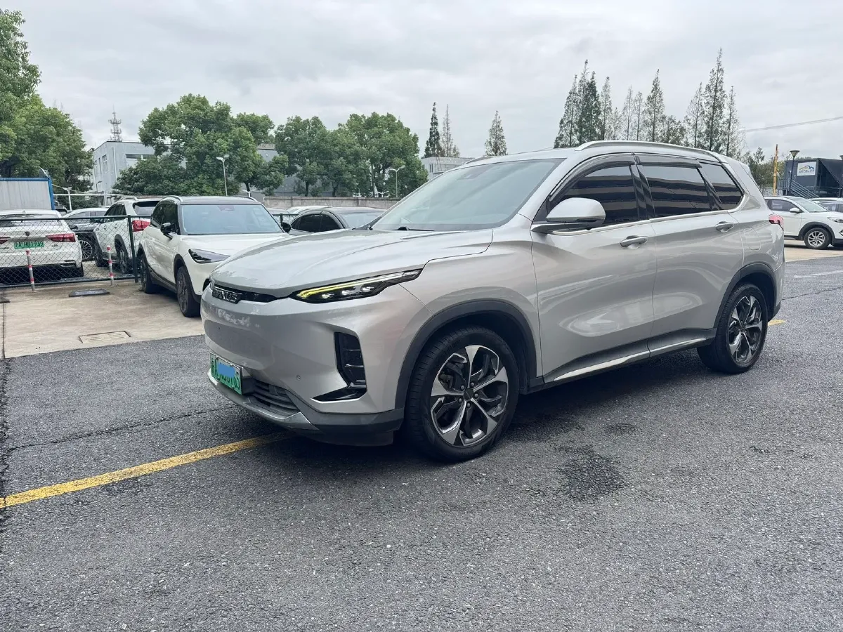 2020 MAXUS Euniq 6 BEV 52.5KWH,autocango,china used car exporter,china ev exporter,chinese used car exporter,chinese used ev exporter