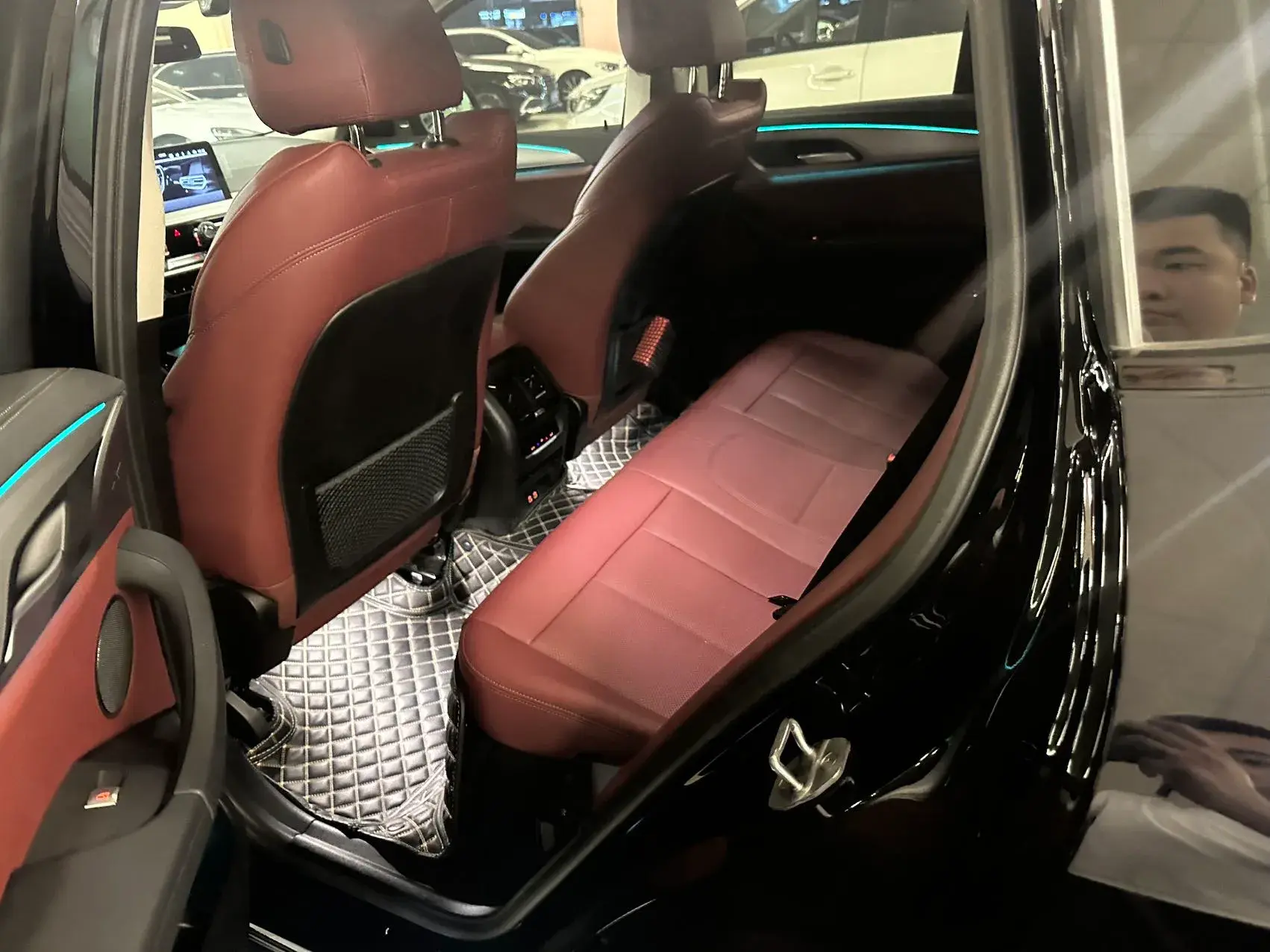 2022 BMW X4 thumbnail 4