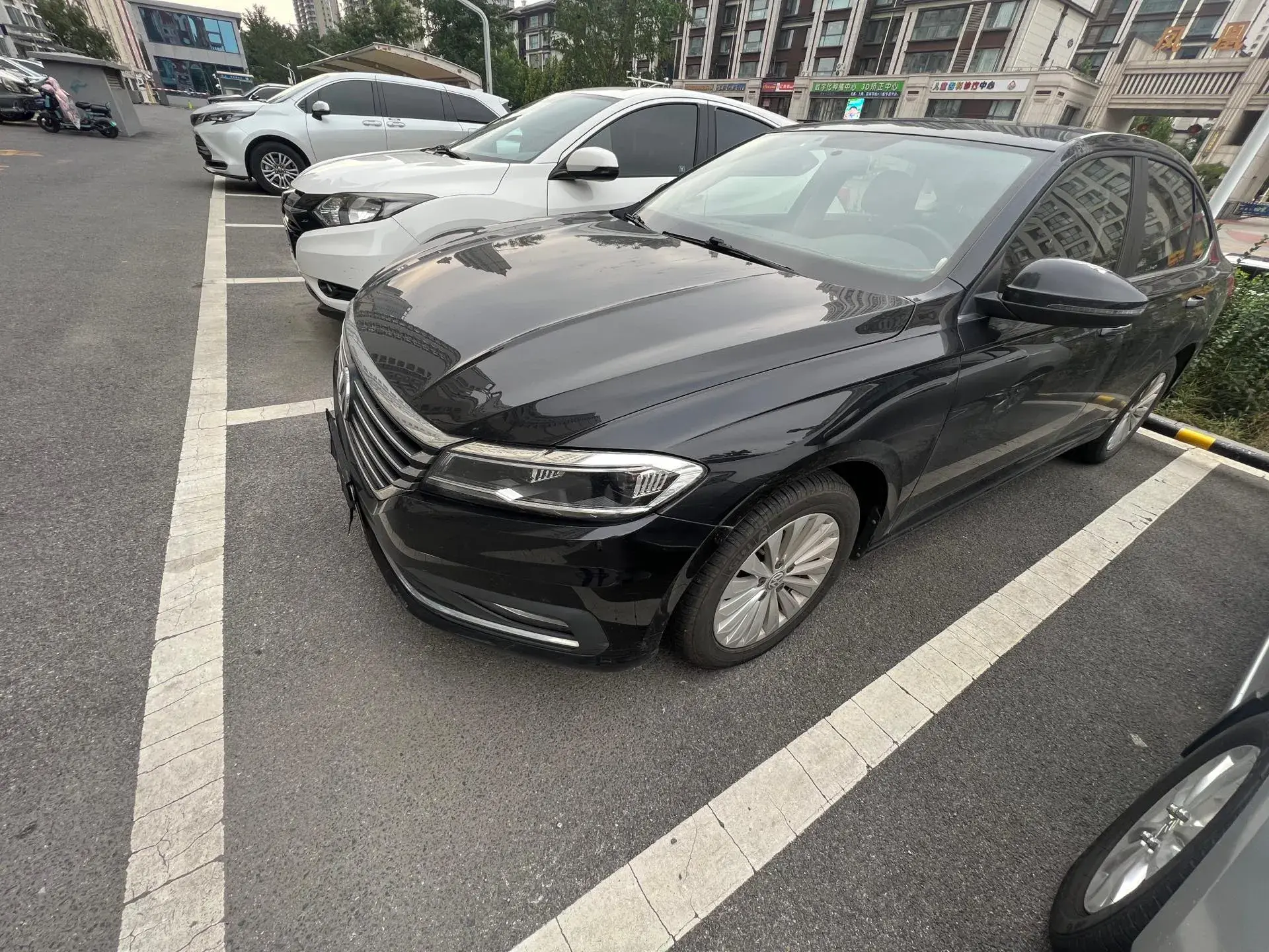 2019 VOLKSWAGEN LAVIDA view 1