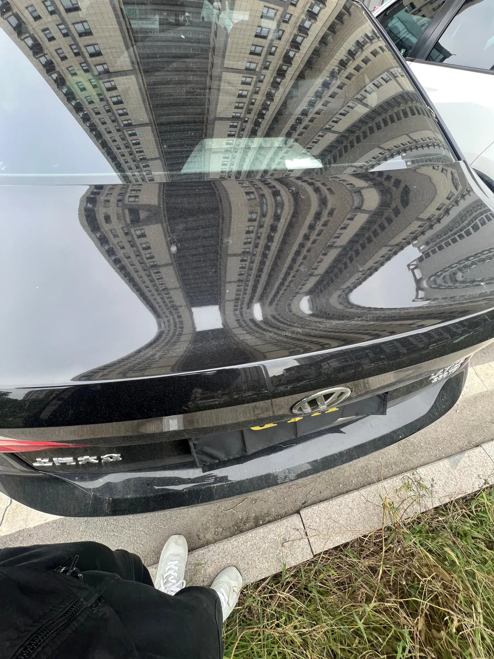 2019 VOLKSWAGEN LAVIDA thumbnail 3