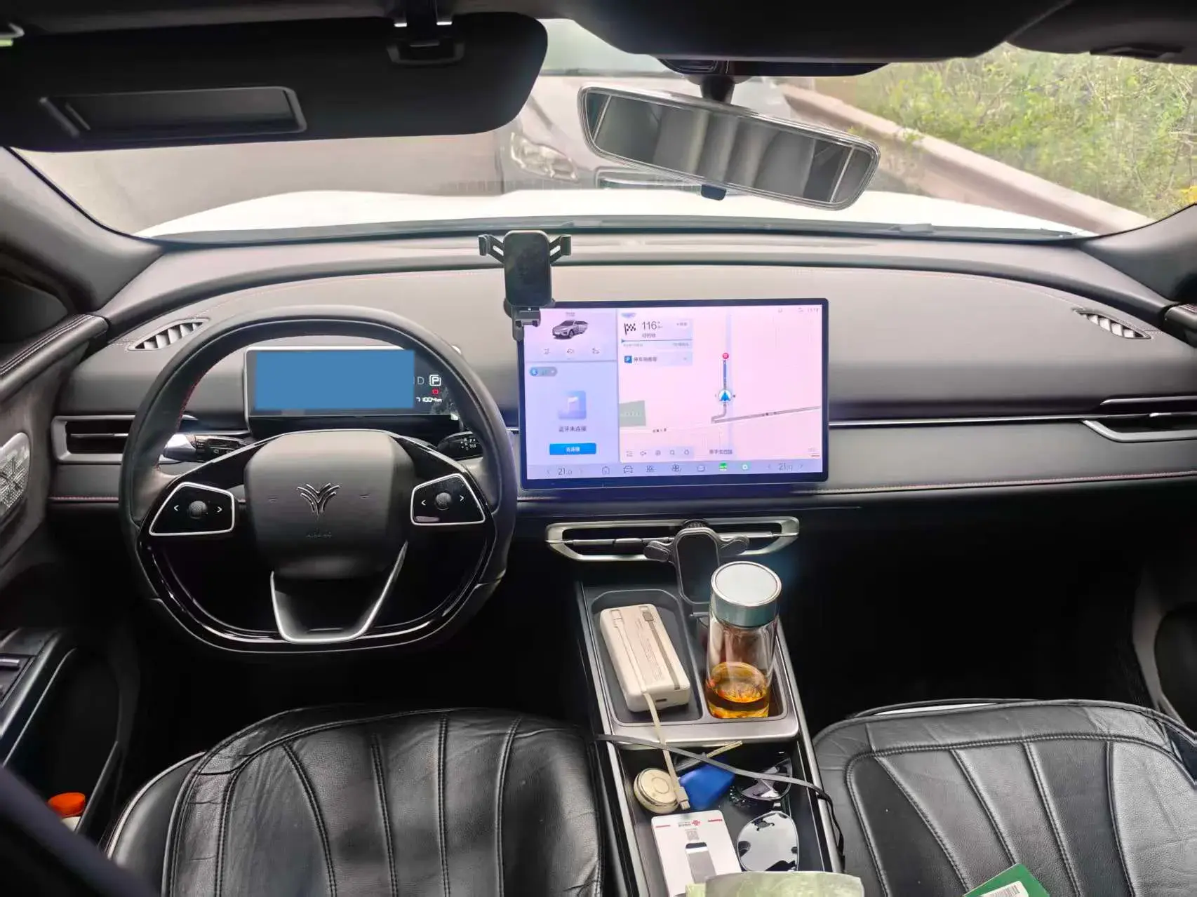 2025 NETA X thumbnail 3