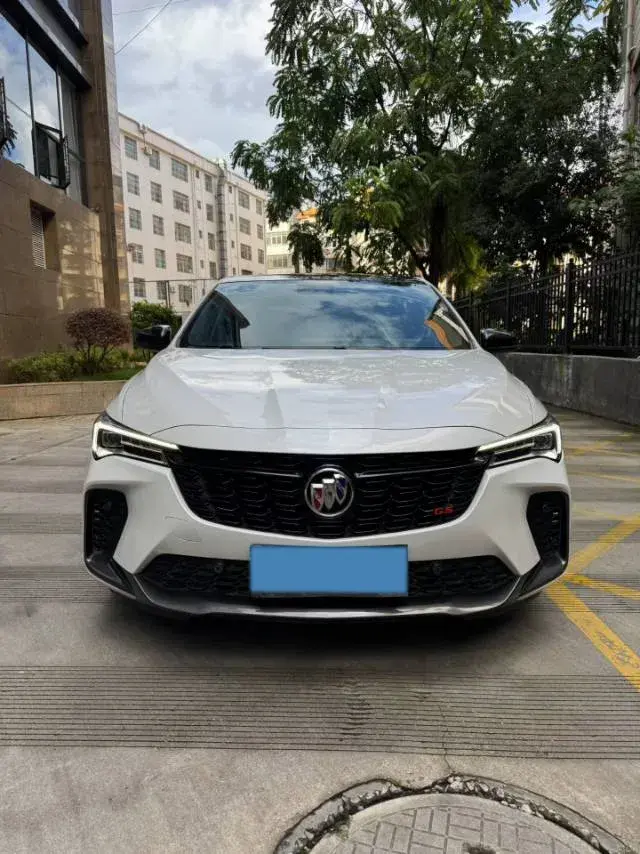 2022 BUICK VERANO thumbnail 2