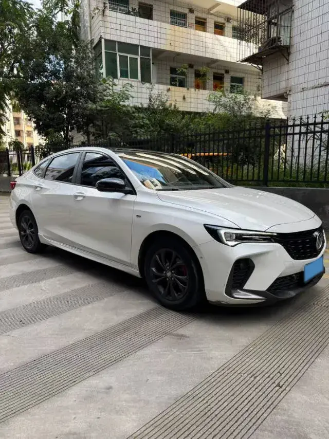 2022 BUICK VERANO thumbnail 3