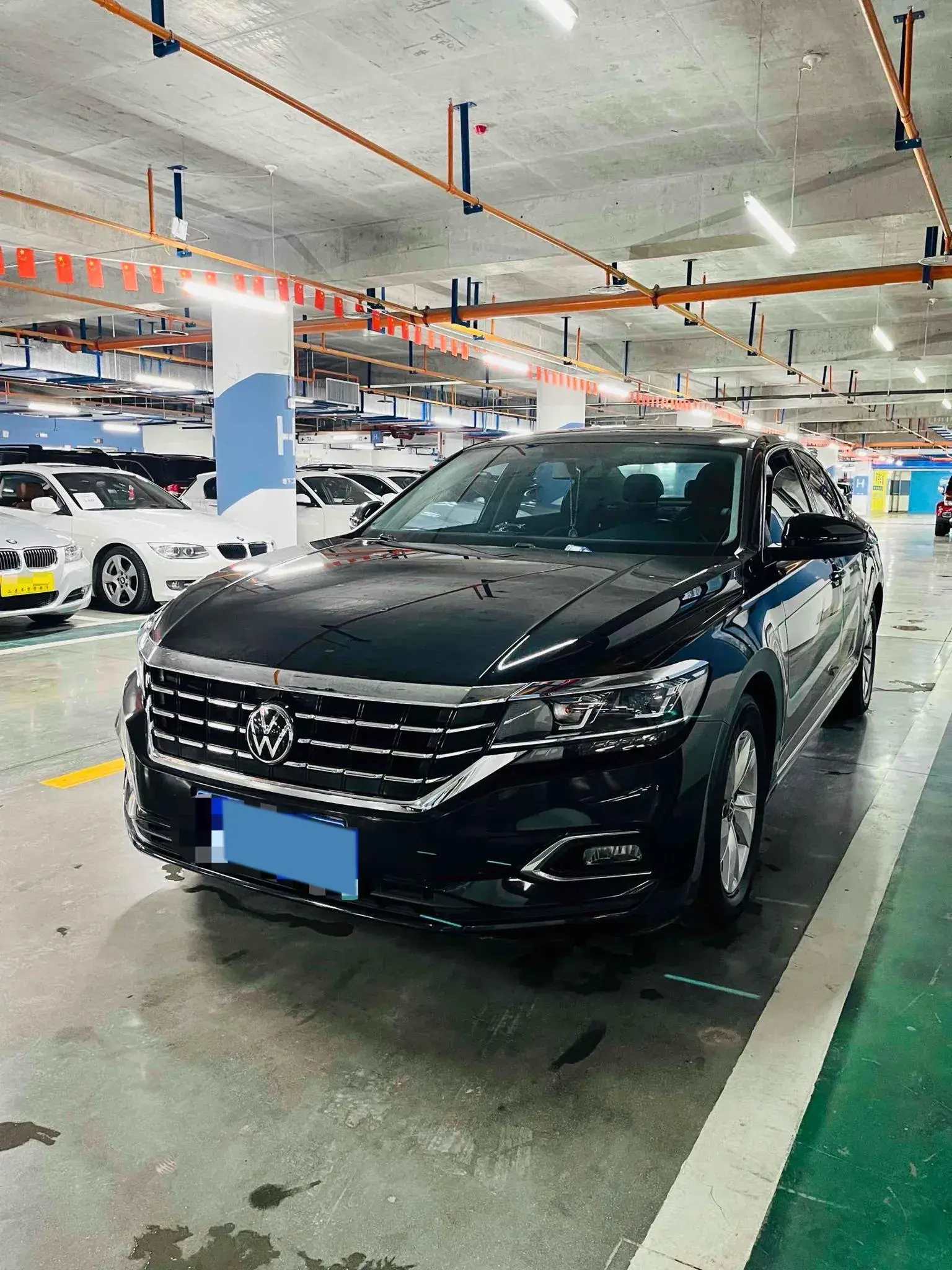 2020 VOLKSWAGEN PASSAT view 1