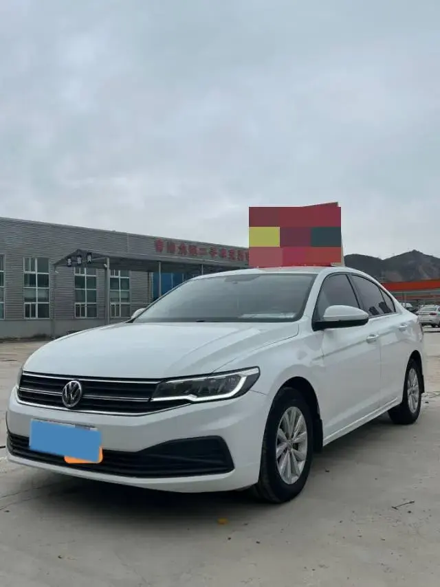 2019 VOLKSWAGEN BORA view 1