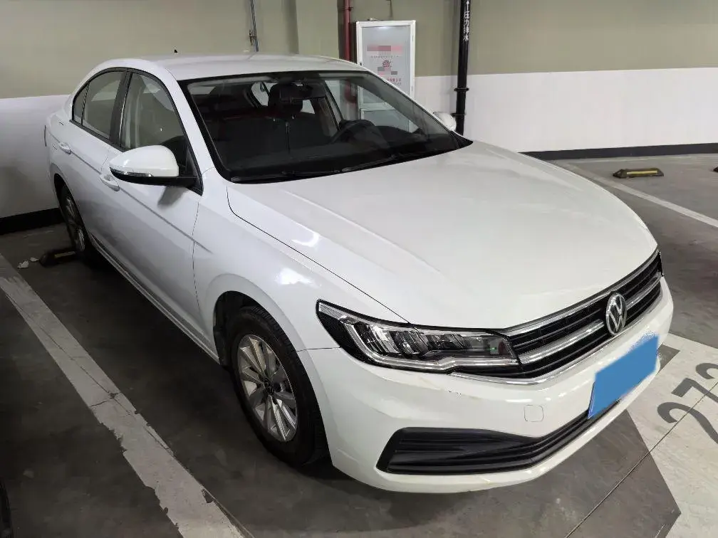 2021 VOLKSWAGEN BORA thumbnail 3