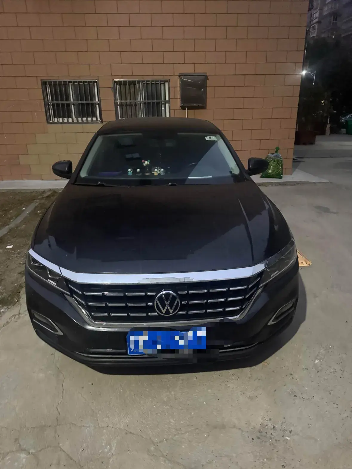 2020 VOLKSWAGEN PASSAT thumbnail 2