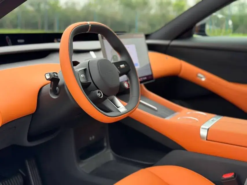 2025 MI YU7 thumbnail 4