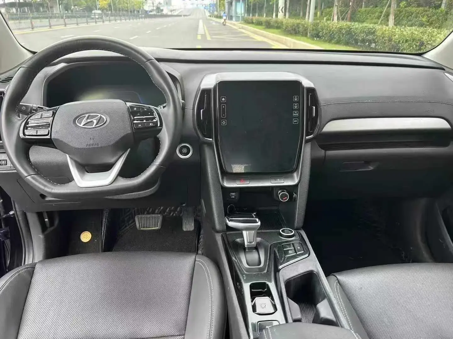 2021 HYUNDAI IX35 thumbnail 4