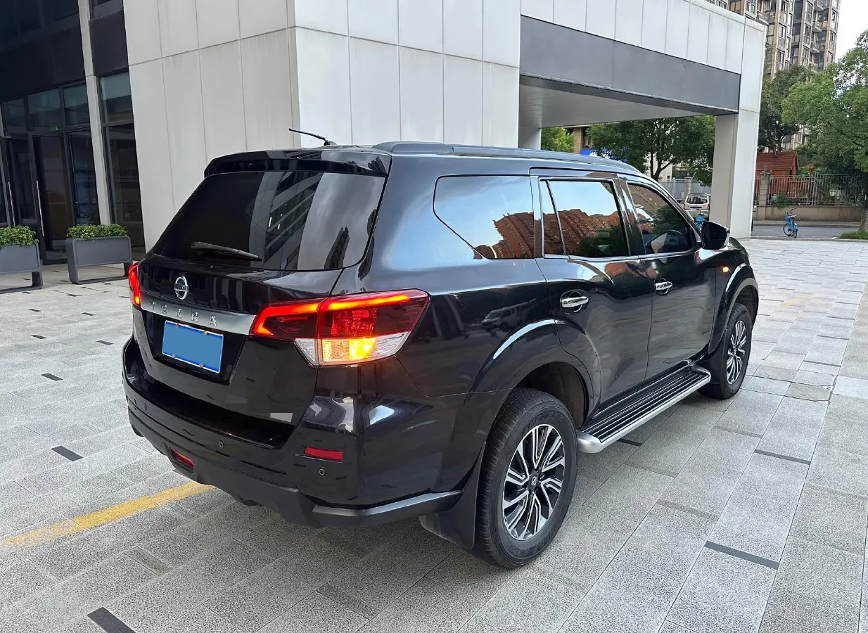 2020 Nissan Terra 2.5L 193HP L4 7AT,autocango,china used car exporter,china ev exporter,chinese used car exporter,chinese used ev exporter