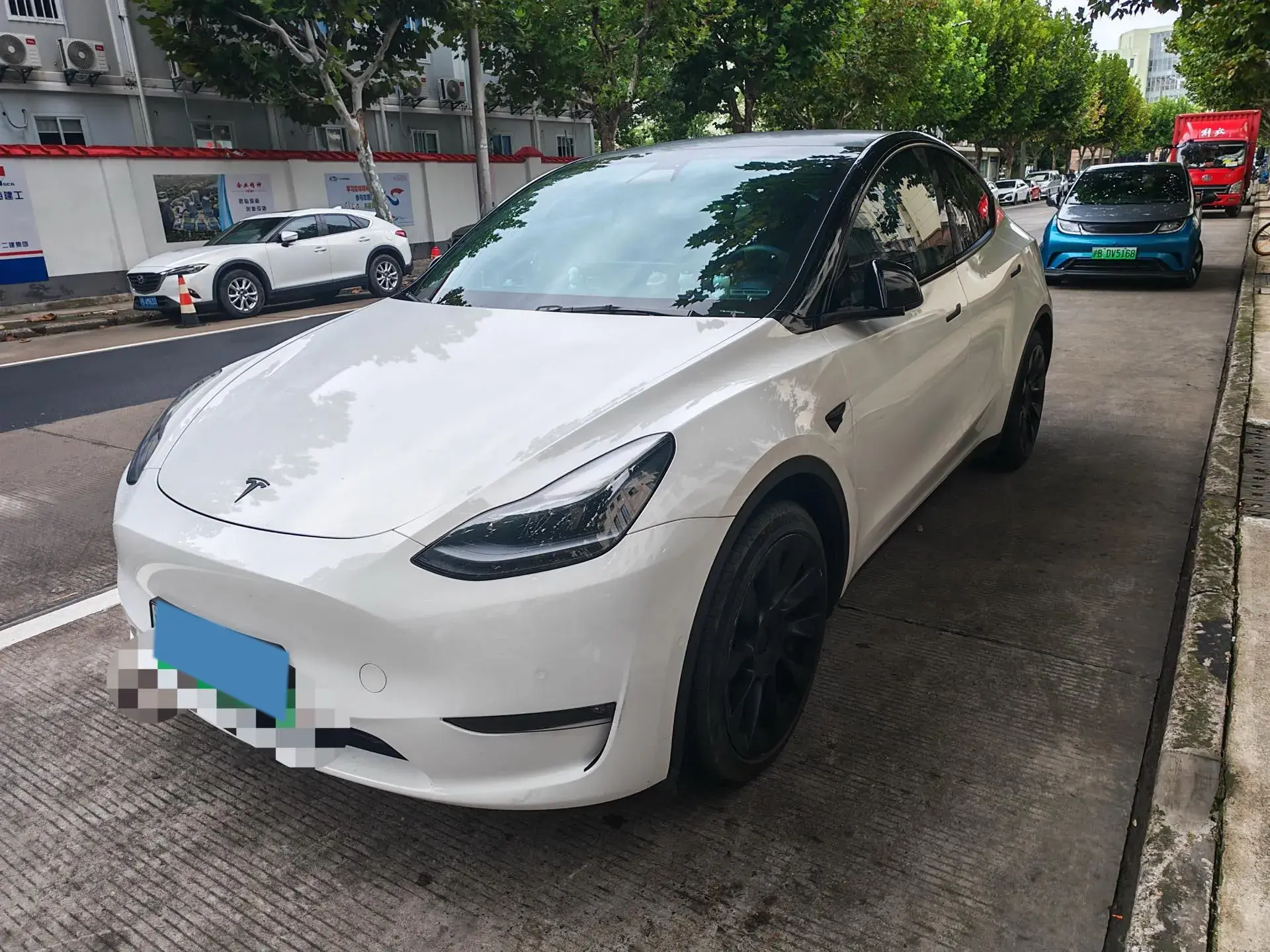 2021 TESLA MODEL view 1