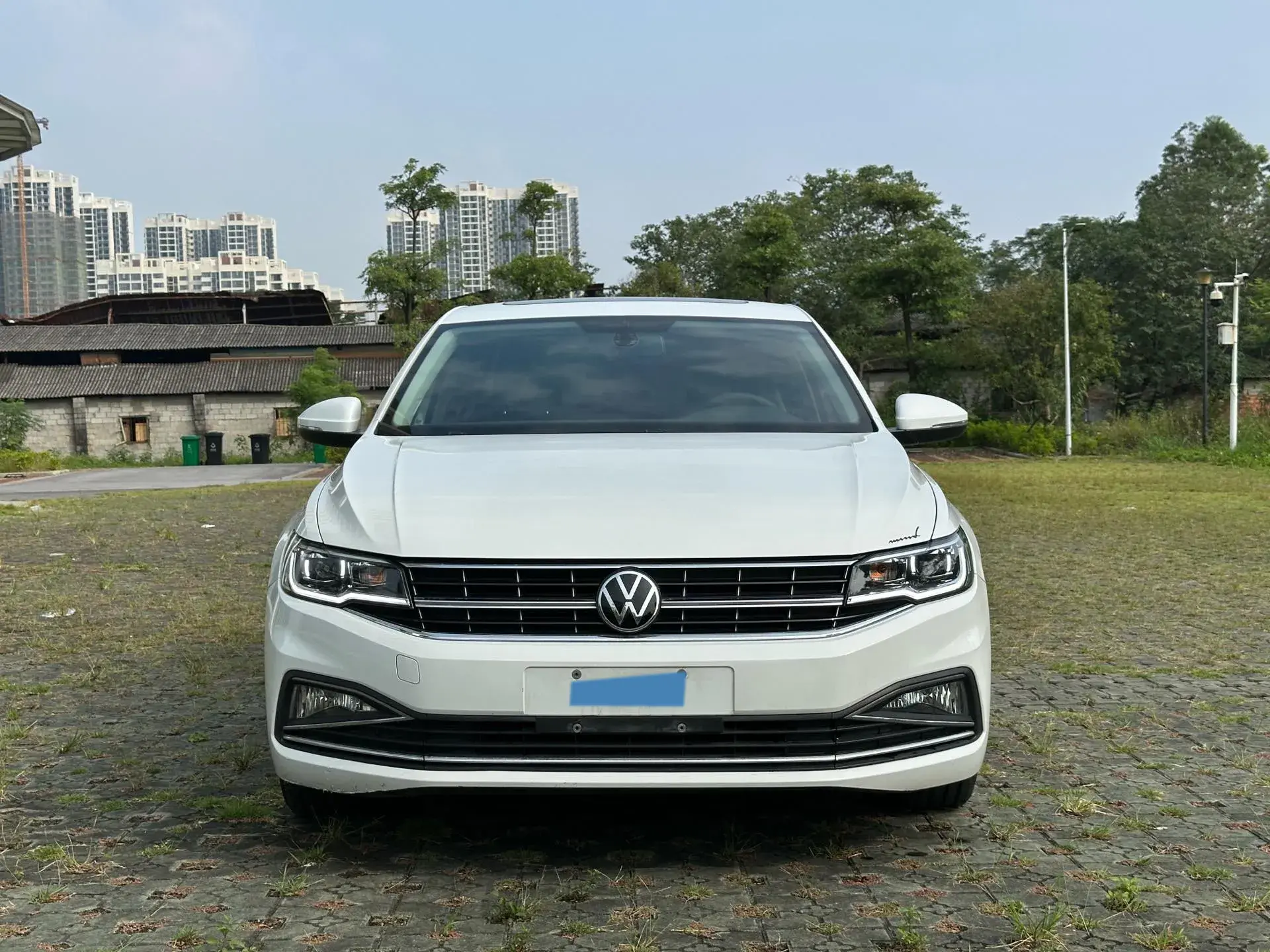 2021 VOLKSWAGEN BORA thumbnail 2