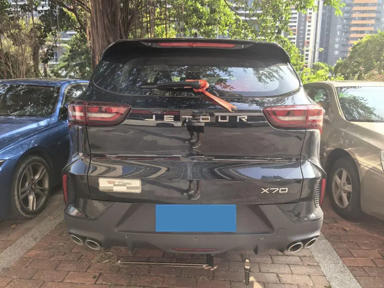 2023 JETOUR X70 thumbnail 4