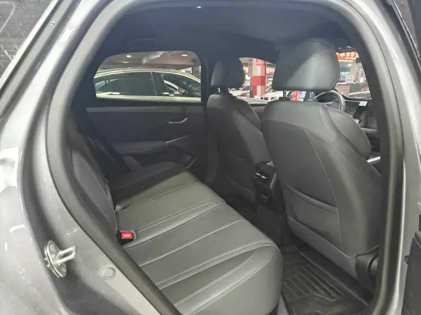 2025 BYD QIN thumbnail 4