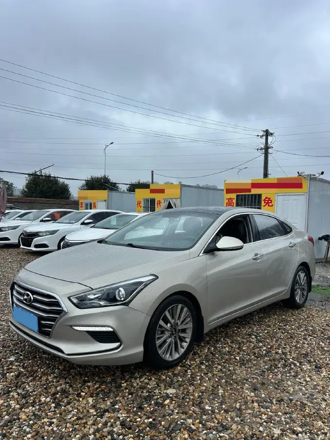 2019 Hyundai Mistra 1.6T 175HP L4 7DCT