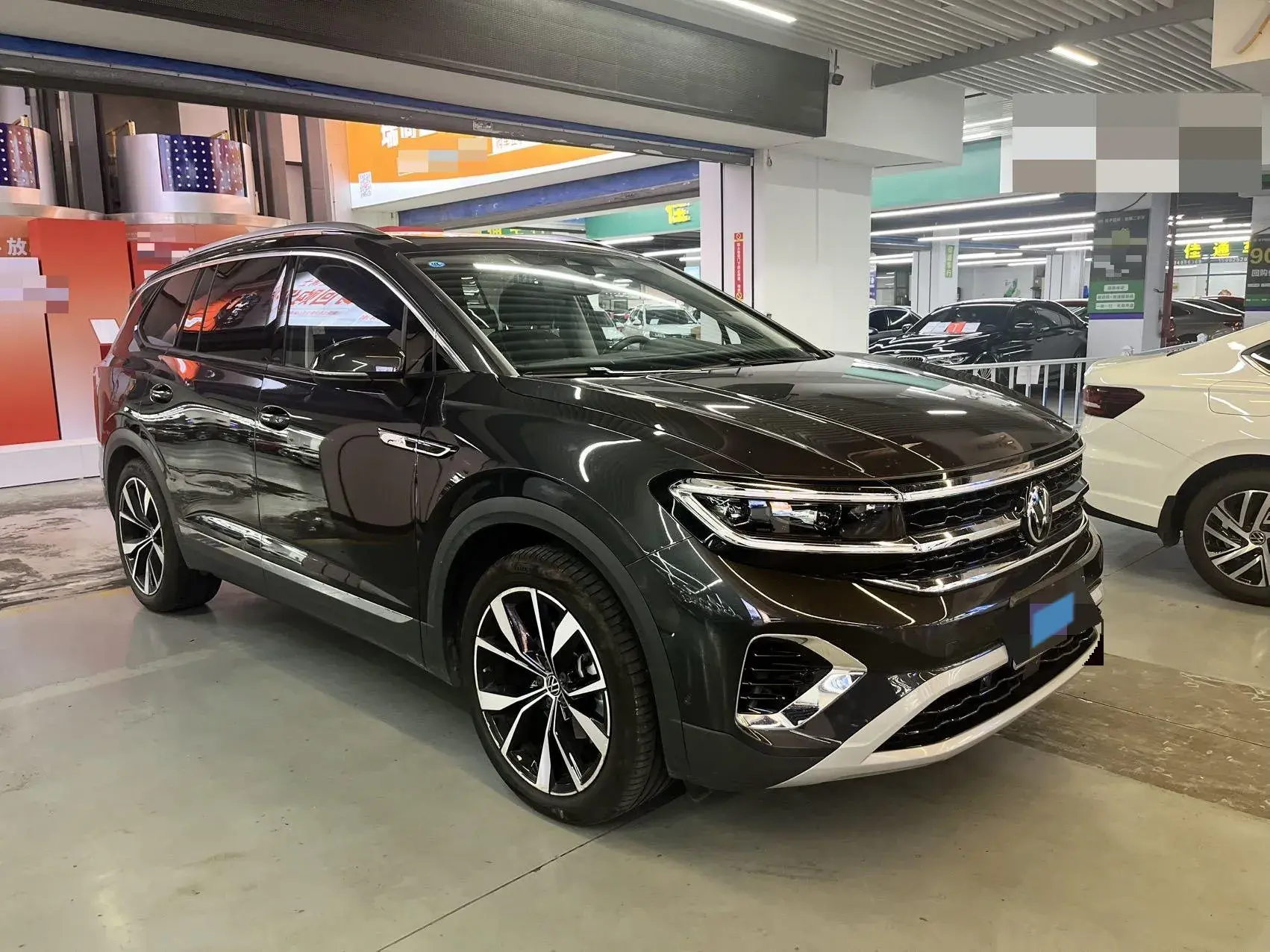 2023 VOLKSWAGEN TALAGON thumbnail 3