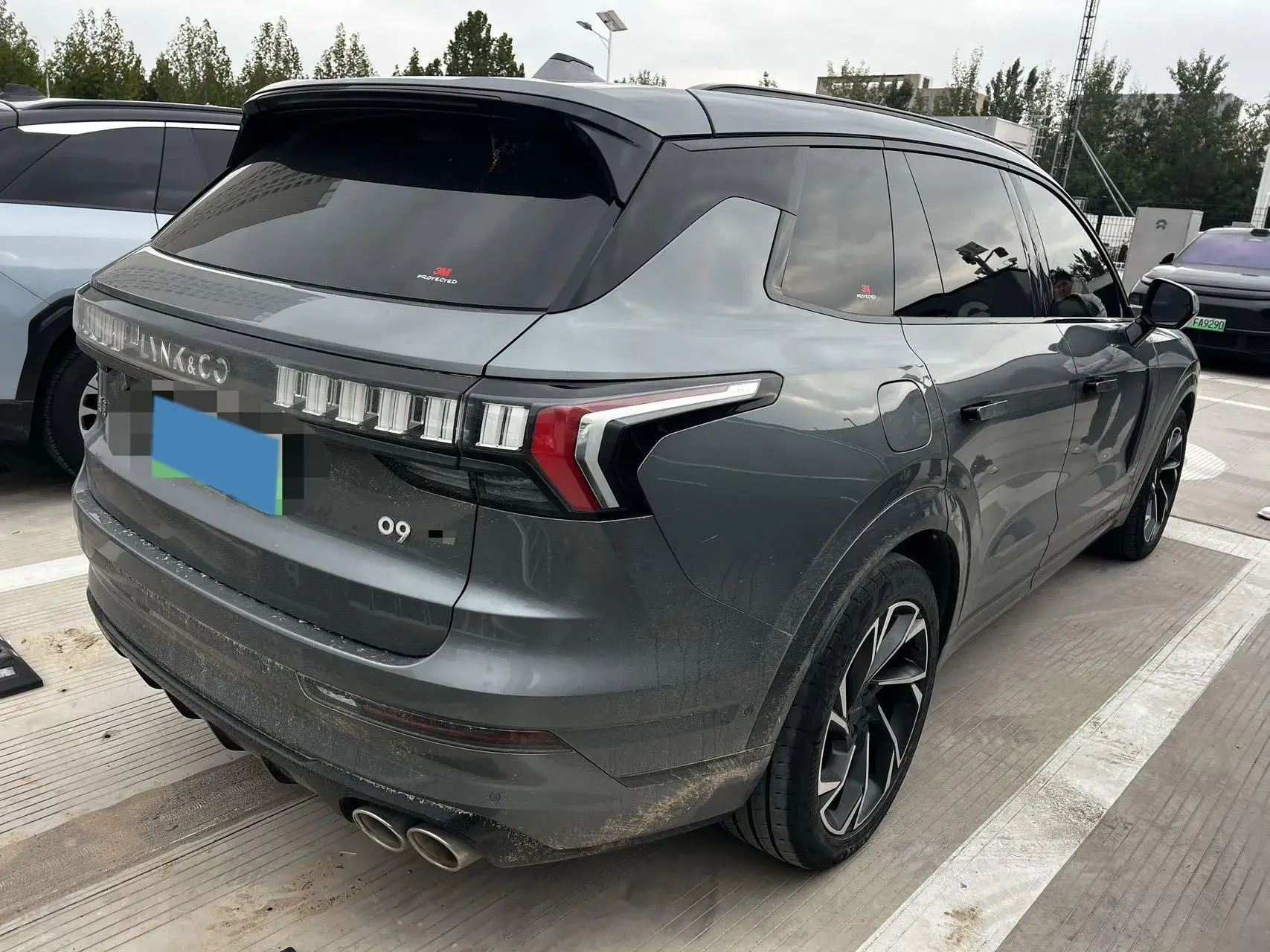 2021 LYNK&CO 09 thumbnail 2