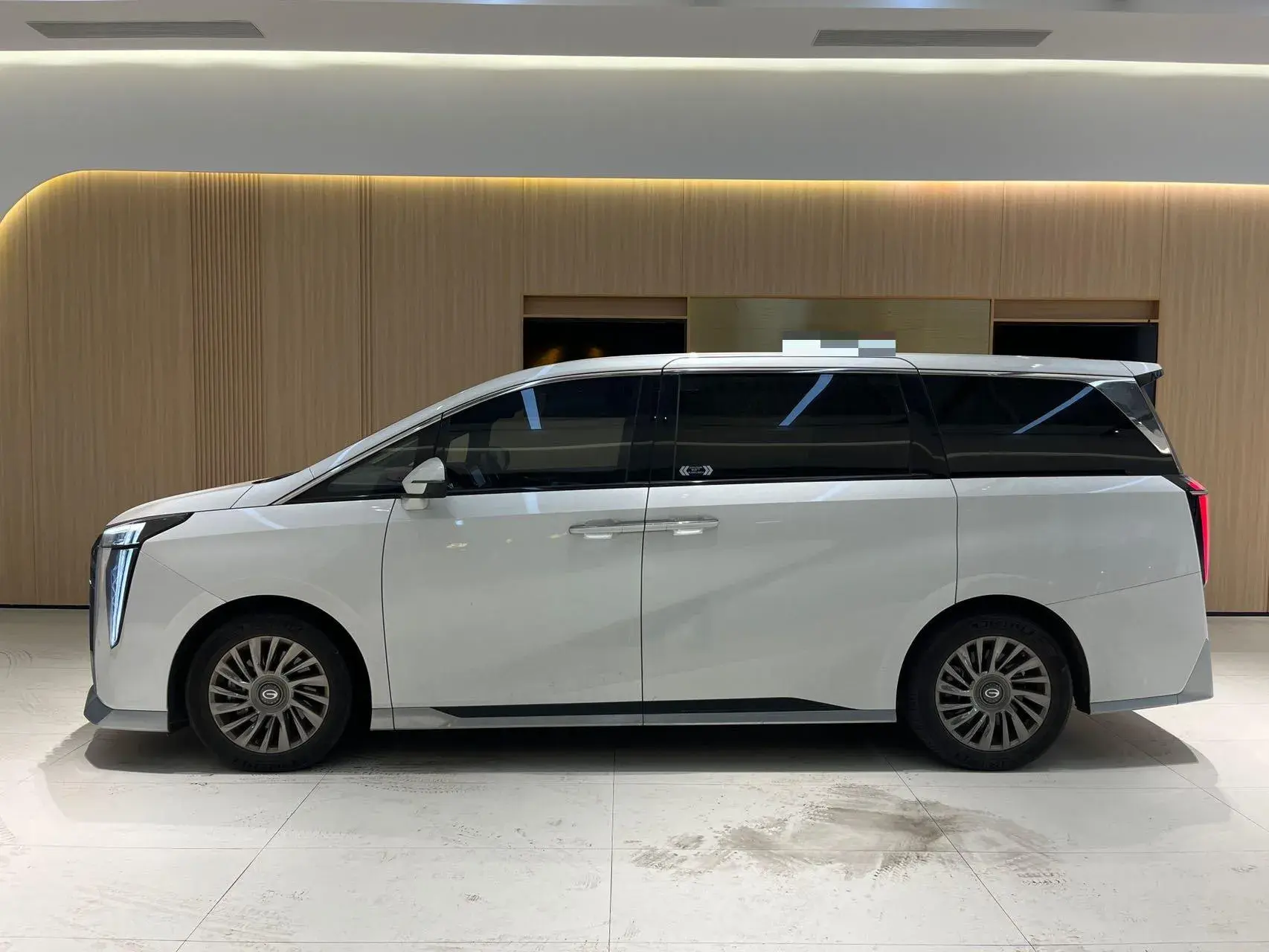 2023 GAC TRUMPCHI thumbnail 2