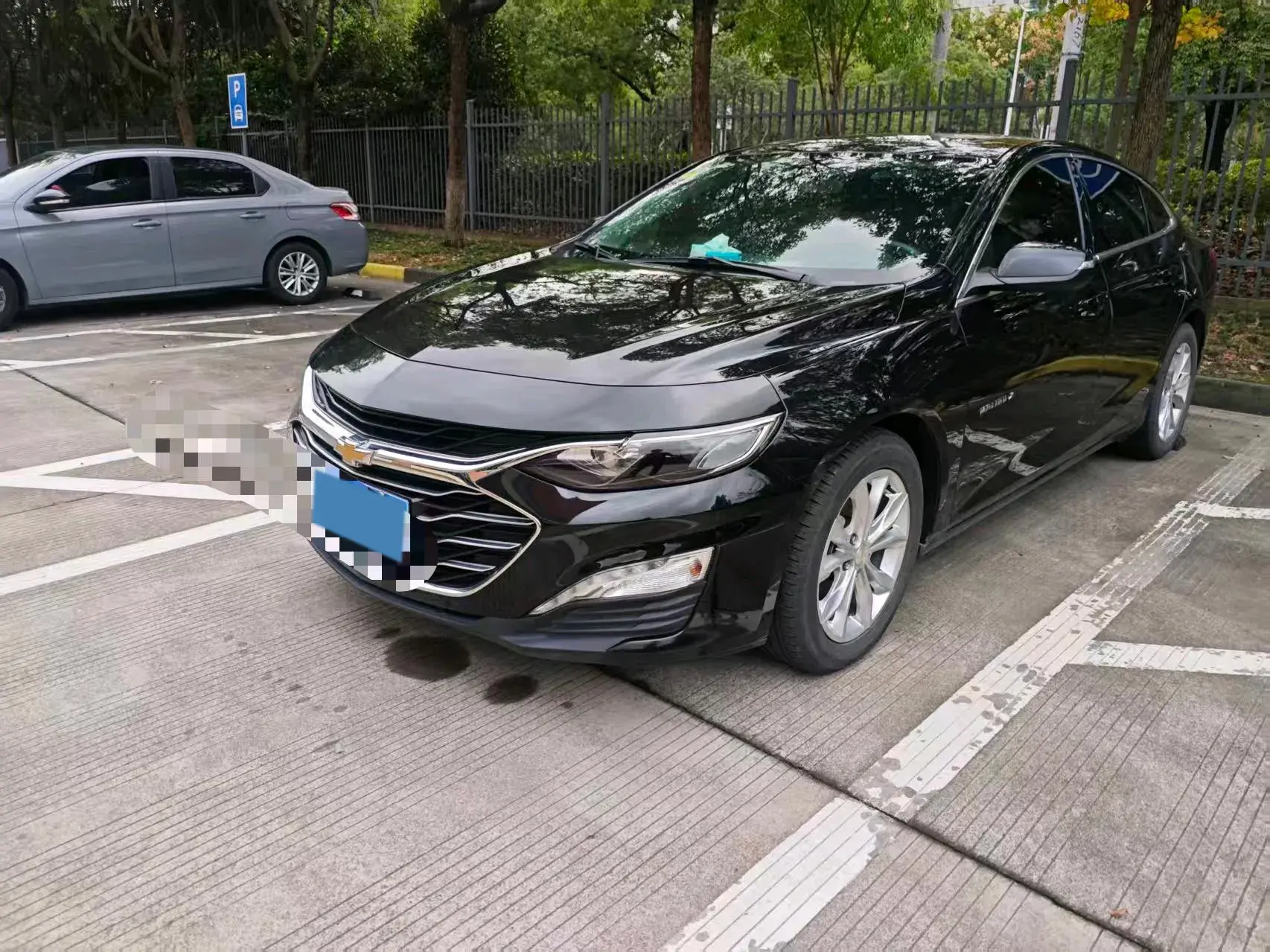 2021 CHEVROLET MALIBU view 1