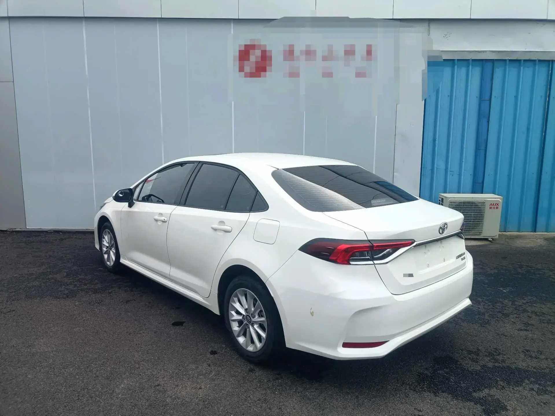 2021 TOYOTA COROLLA thumbnail 4