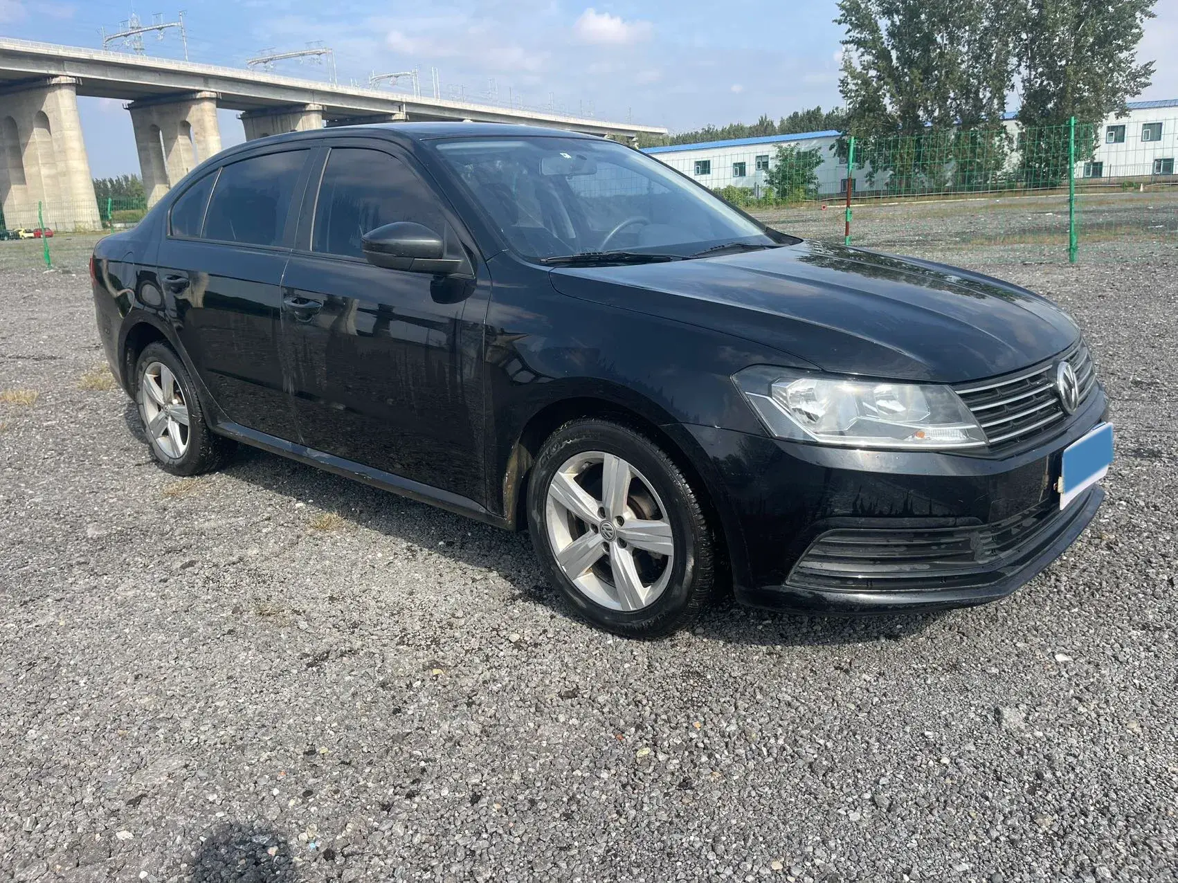 2017 VOLKSWAGEN LAVIDA thumbnail 2