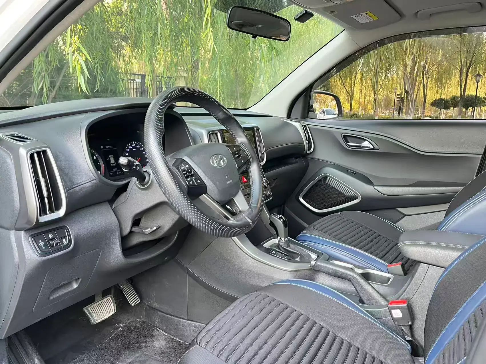 2018 HYUNDAI IX35 thumbnail 4