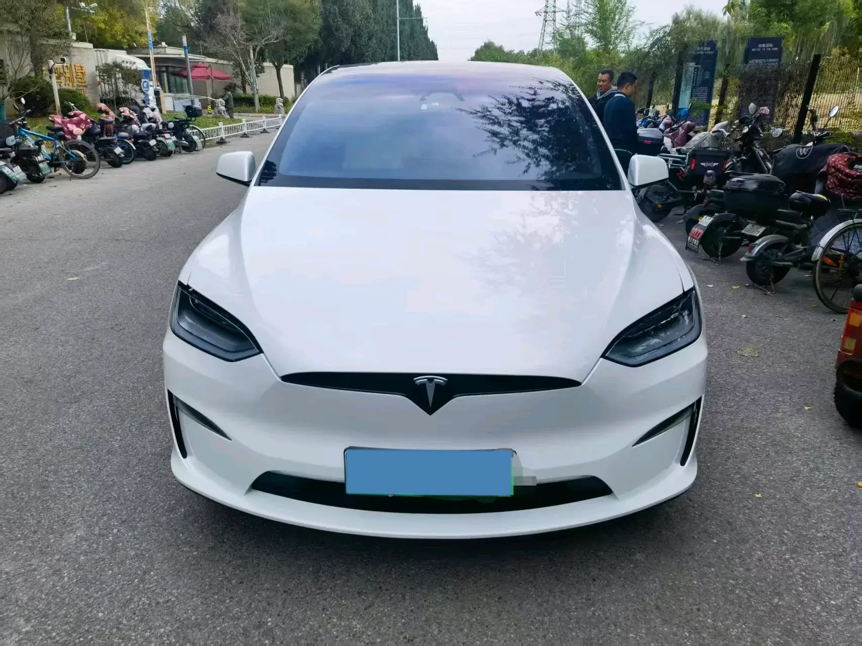 2023 TESLA MODEL thumbnail 2