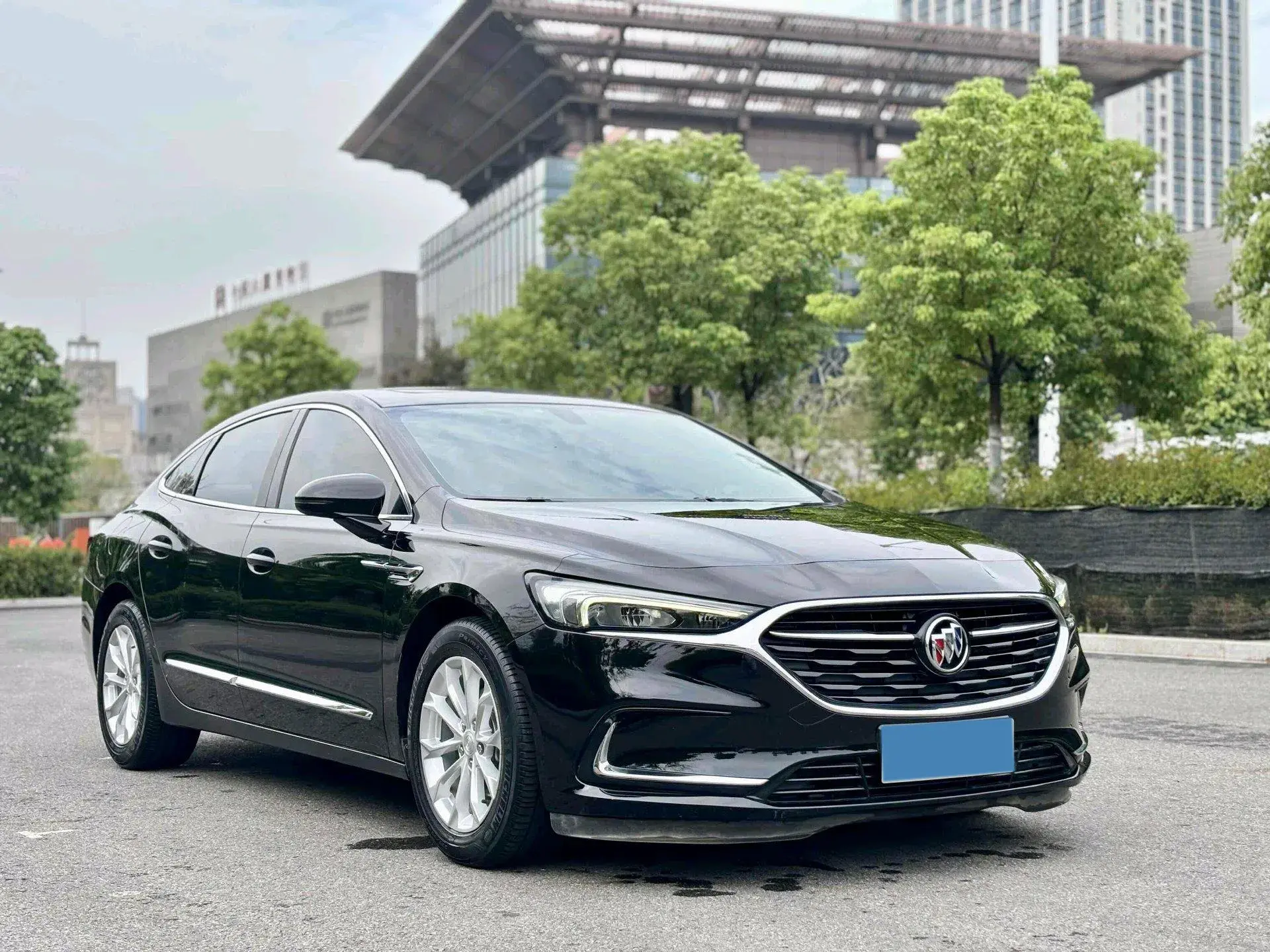 2021 BUICK LARCOSSE thumbnail 3