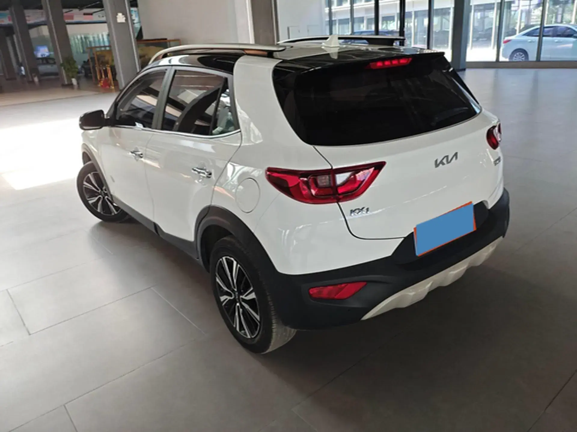 2021 KIA KX1 thumbnail 4