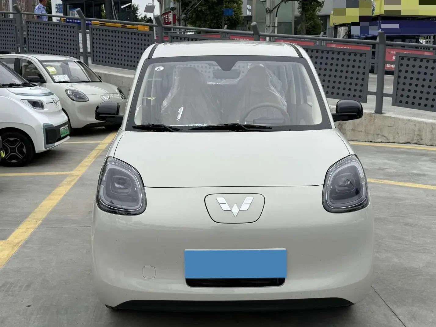 2025 WULING HONGGUANG thumbnail 2