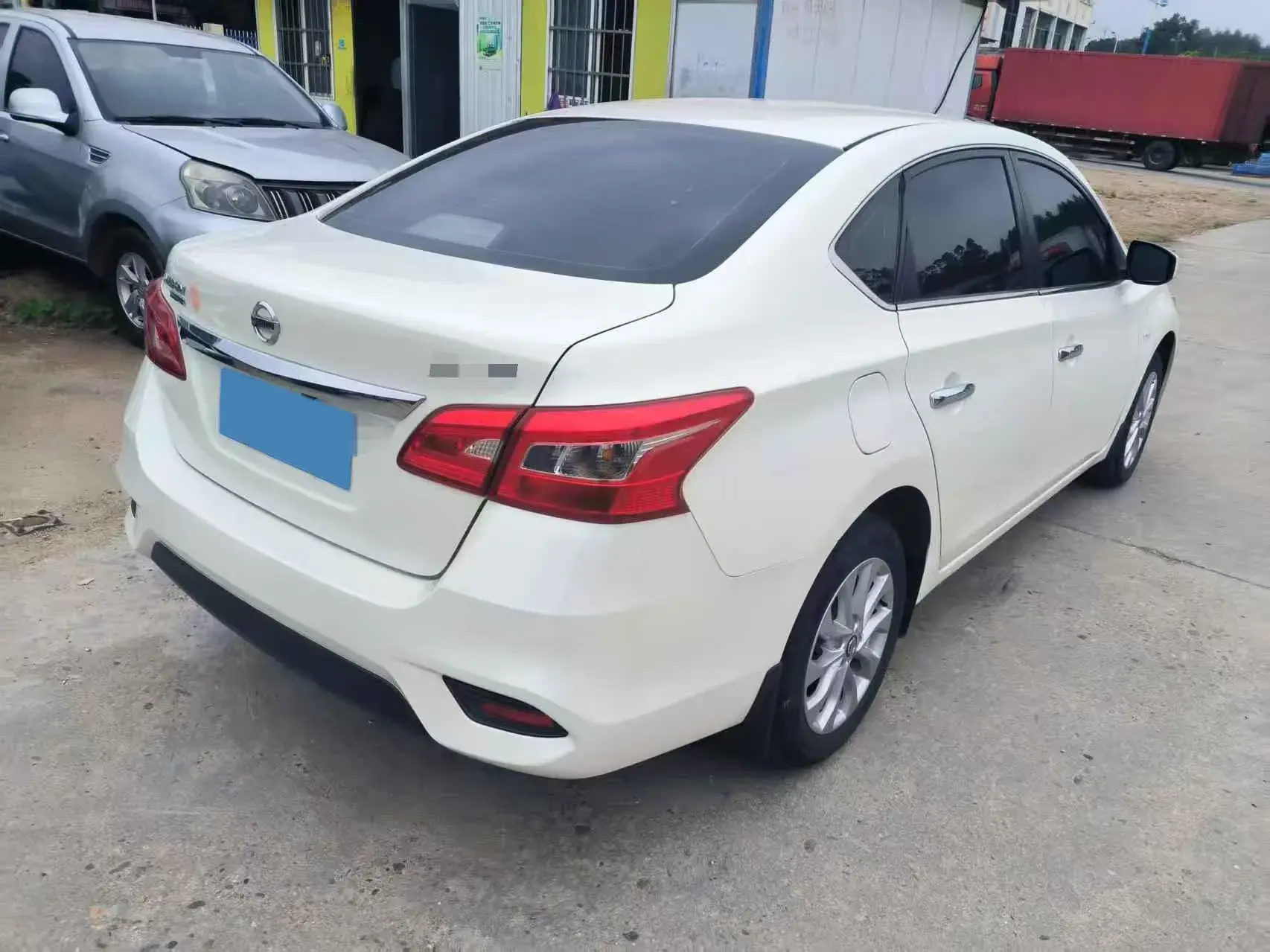 2022 NISSAN SYLPHY thumbnail 3