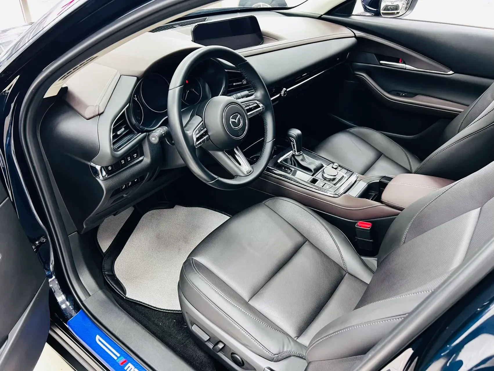 2021 MAZDA CX-30 thumbnail 3