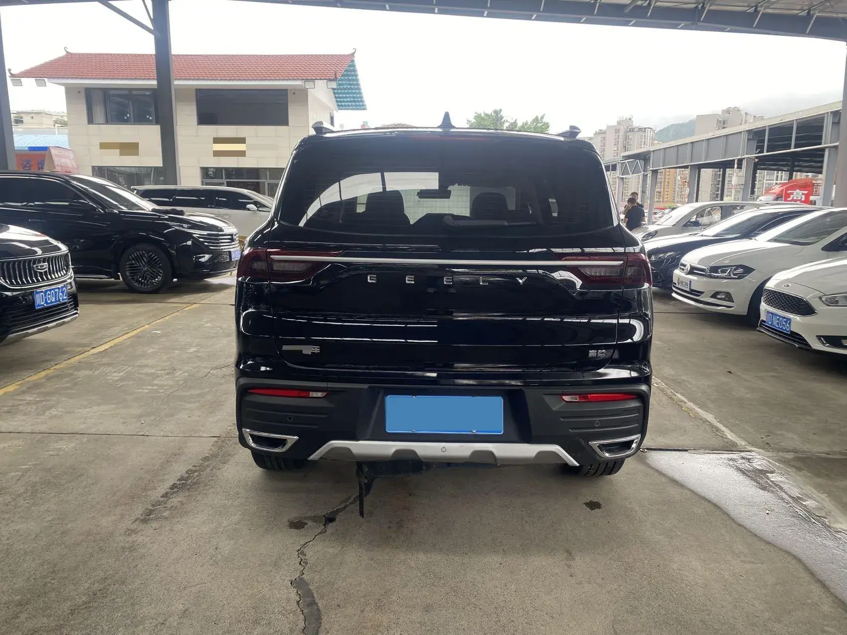 2022 GEELY OKAVANGO thumbnail 4