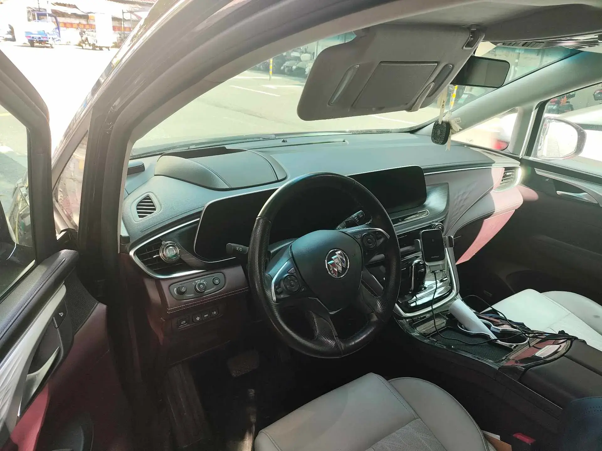 2022 BUICK GL8 thumbnail 3