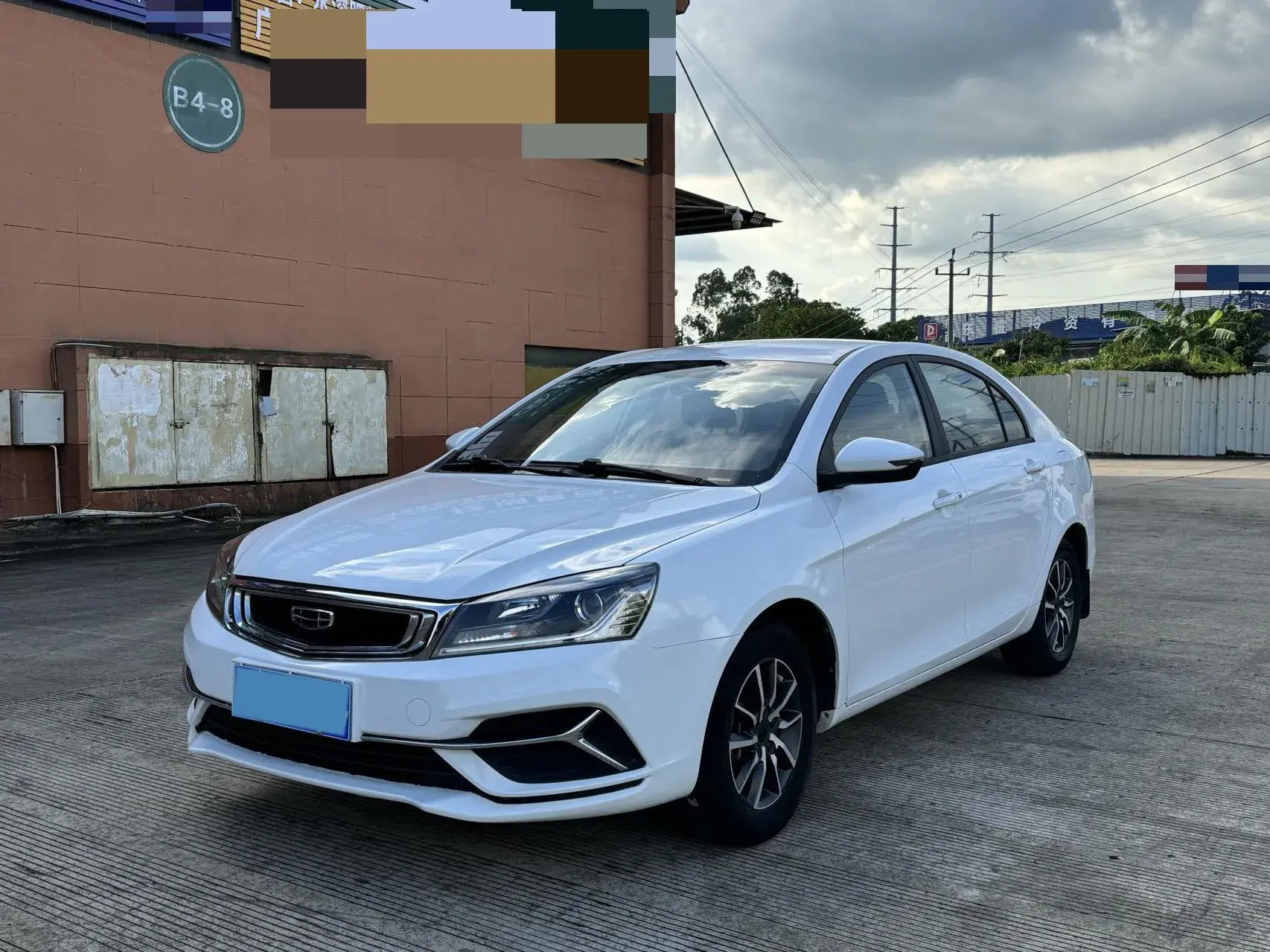 2019 GEELY EMGRAND view 1