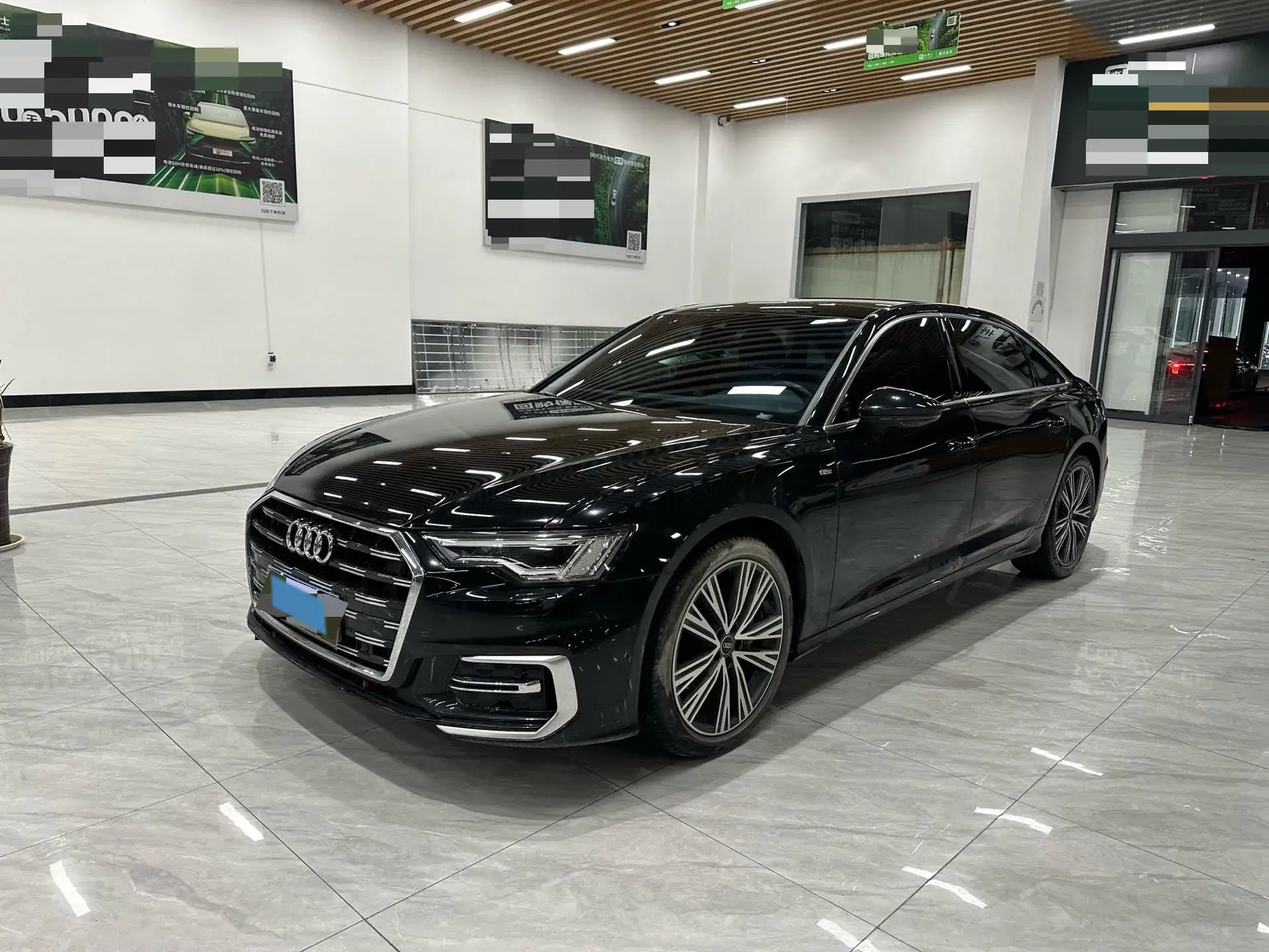 2023 AUDI A6L view 1