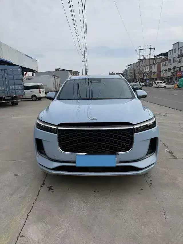 2021 LI ONE thumbnail 2