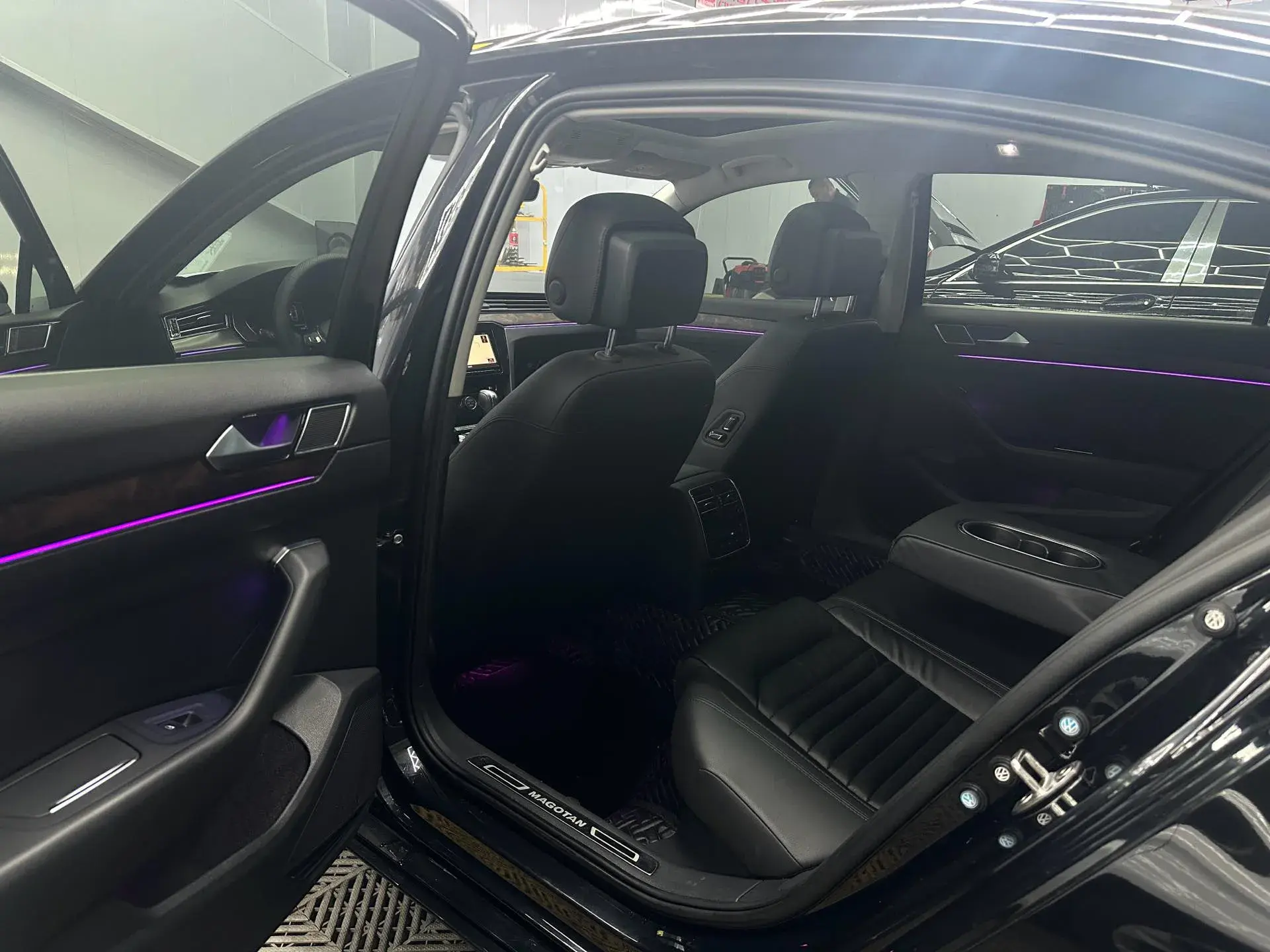 2019 VOLKSWAGEN MAGOTAN thumbnail 4