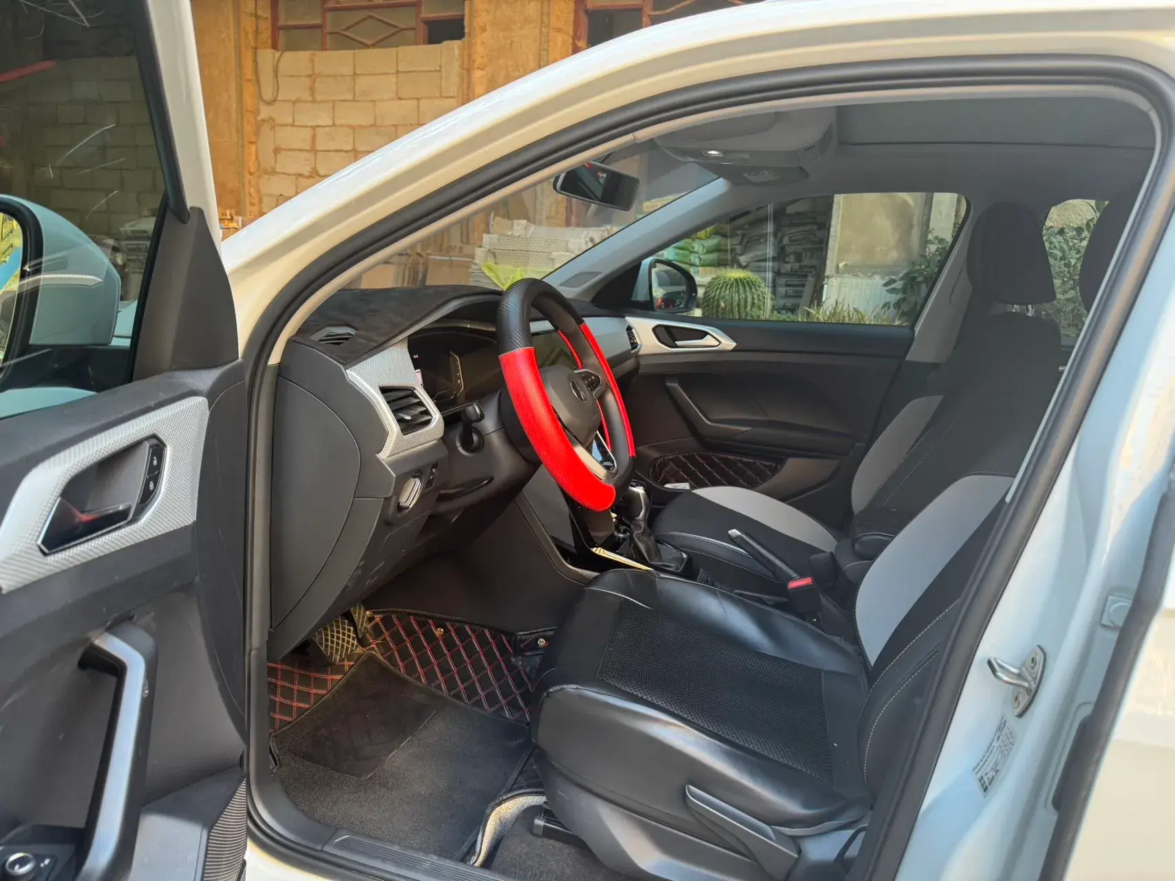 2020 VOLKSWAGEN TACQUA thumbnail 2