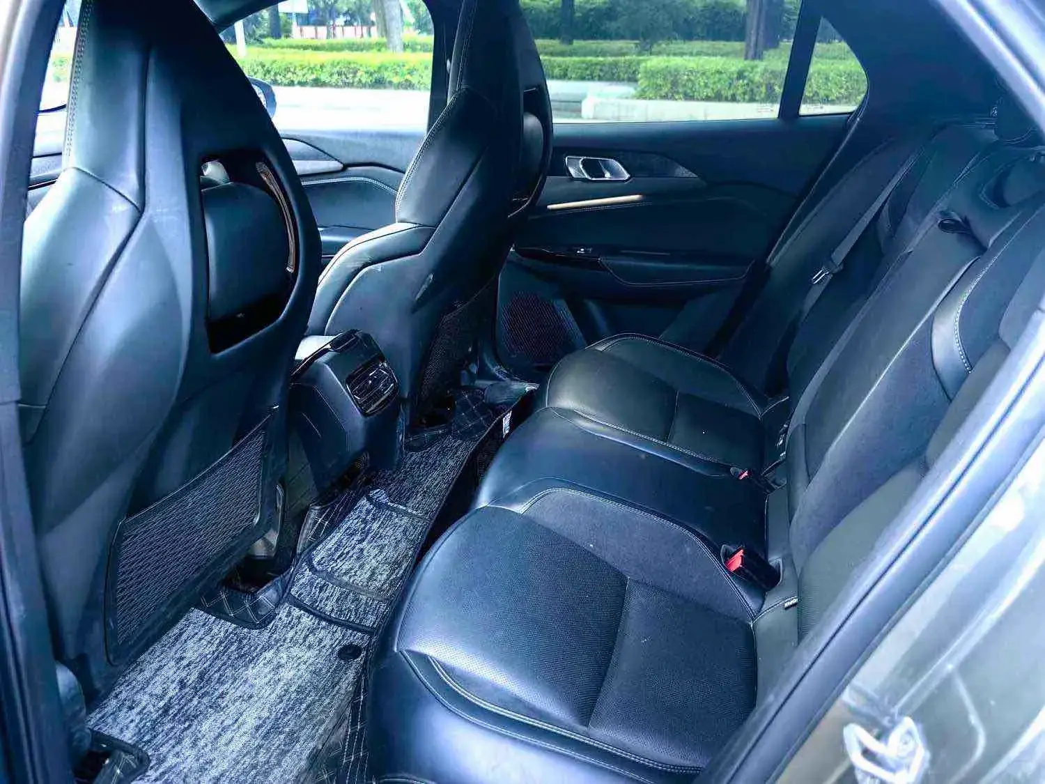 2022 LYNK&CO 03 thumbnail 3