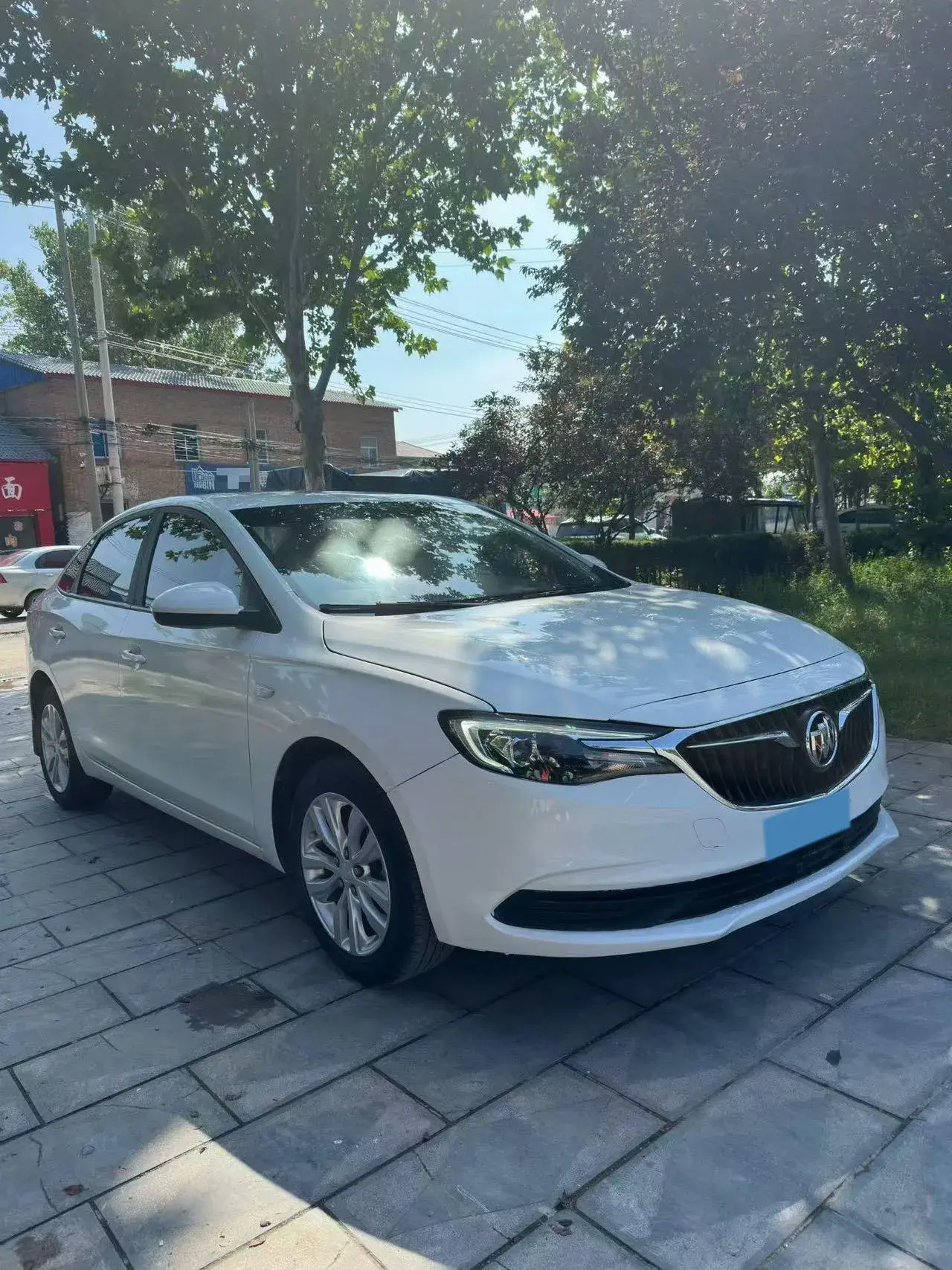 2021 BUICK EXCELLE thumbnail 2