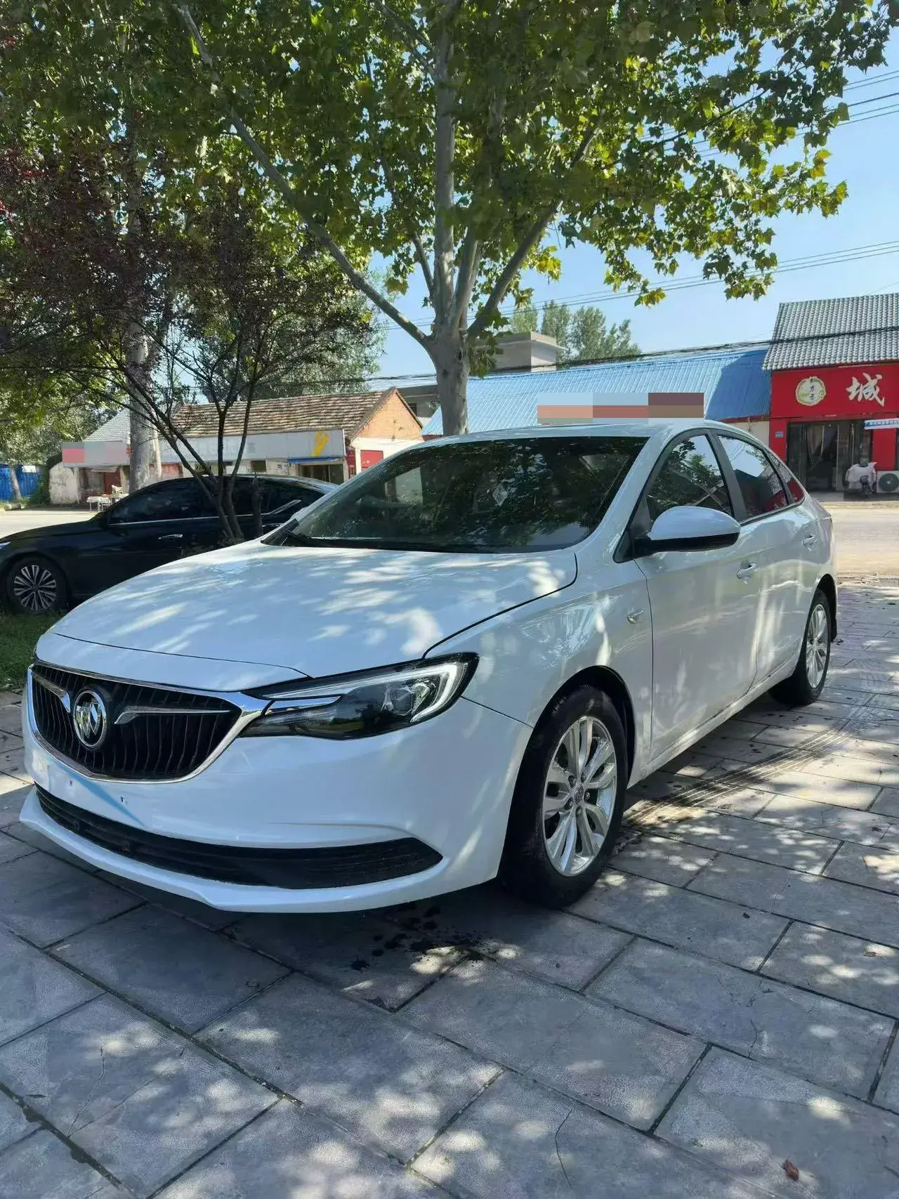 2021 BUICK EXCELLE view 1