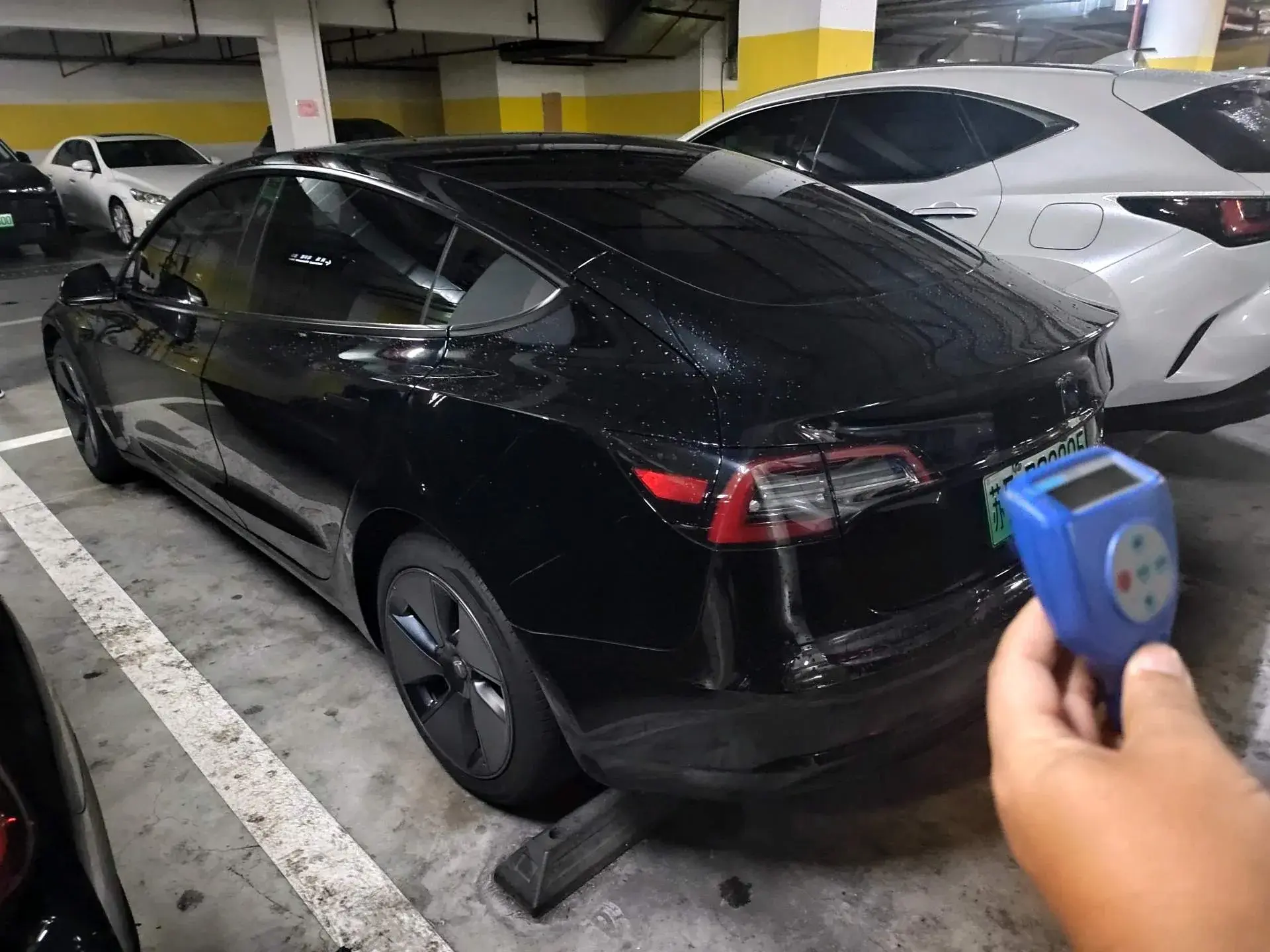 2021 TESLA MODEL thumbnail 2