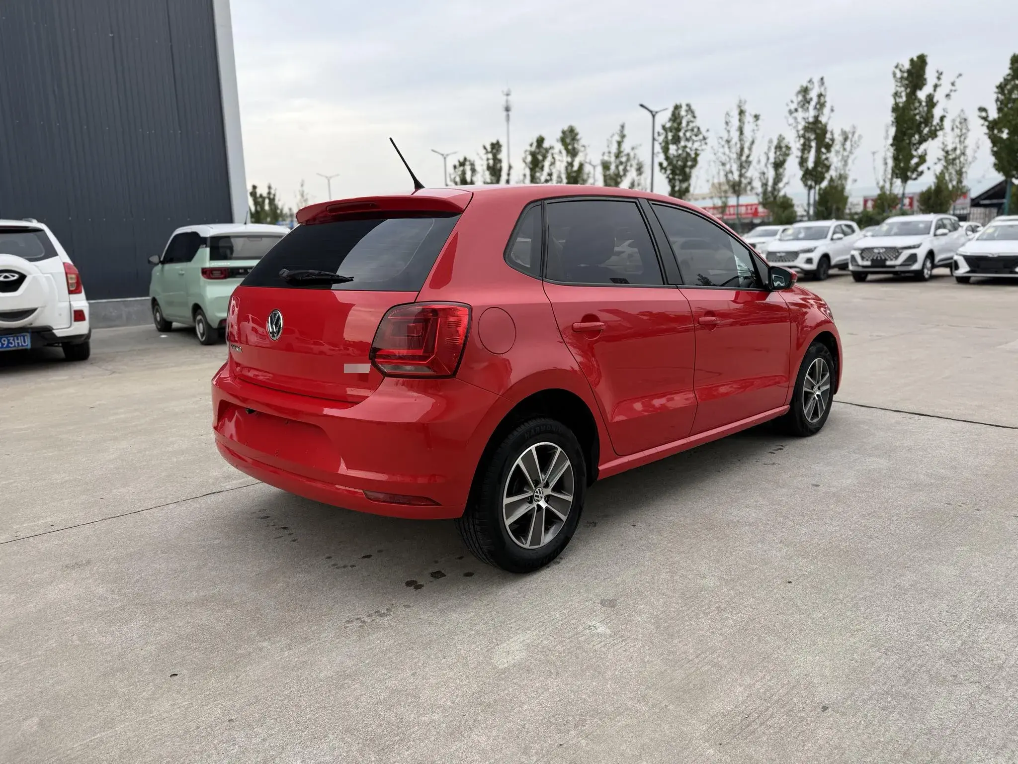 2018 VOLKSWAGEN POLO thumbnail 3