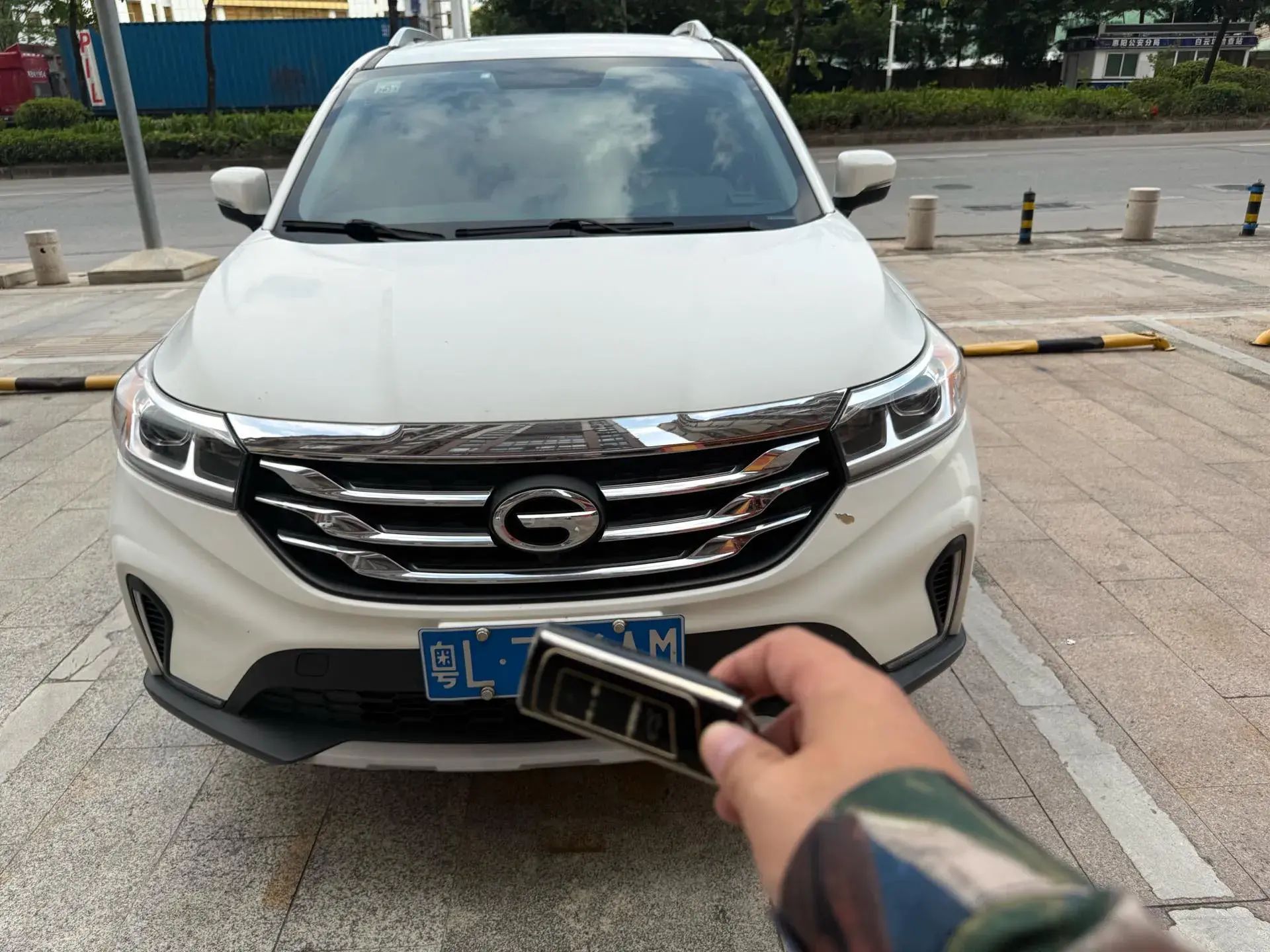 2019 GAC TRUMPCHI thumbnail 2