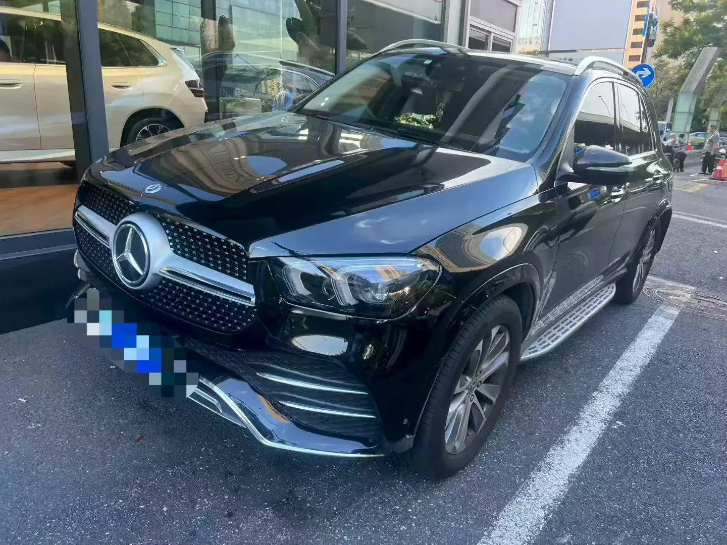 2023 MERCEDES-BENZ GLE view 1