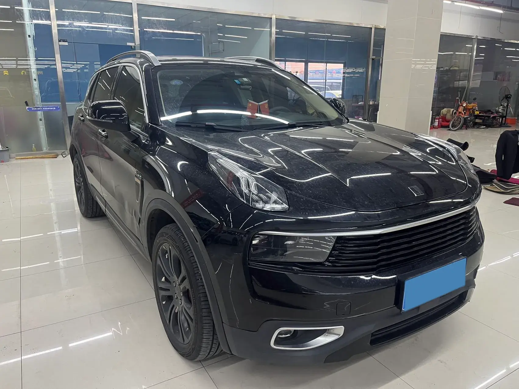 2019 LYNK&CO 01 thumbnail 2